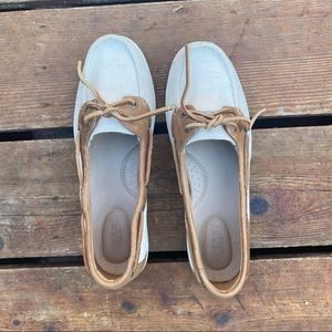 Sperry Top Sider Boat Shoes - Cream and Brown - Size US 8.5 (Womens)